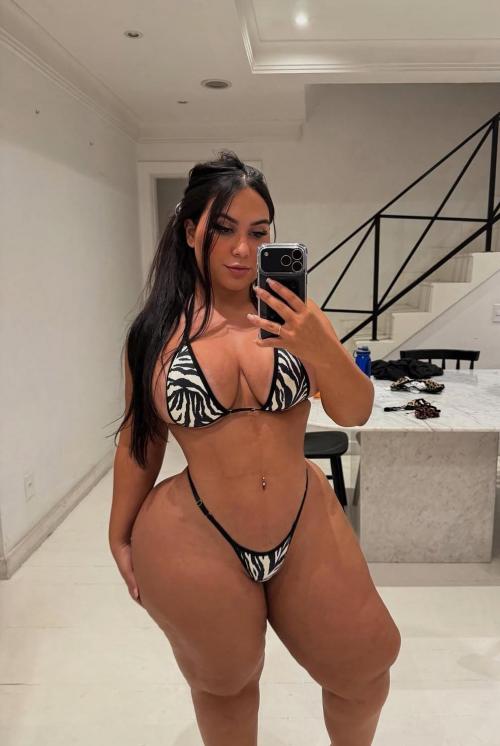 1765612808-allison-7-6934cca5a111f932467435.jpeg 1765612808-allison-7-6934cca5a111f932467435.jpeg